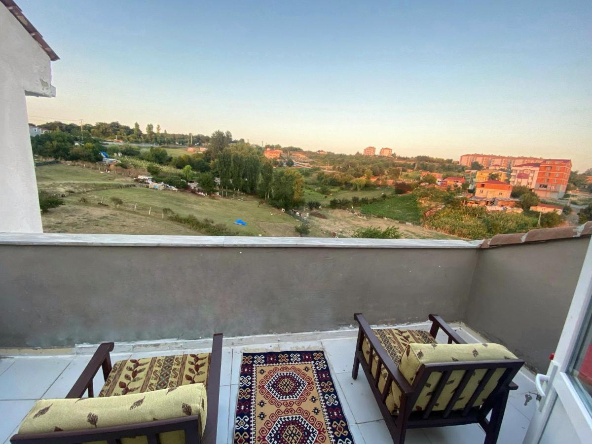 Cozy House Near The Airport Apartment Arnavutkoy Exterior photo